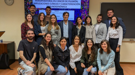 Marta Molina junto a sus compañeros del Grupo Español de Cáncer de Pulmón.